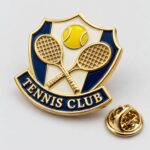 Железный значок Tennis Club с эмалью на заказ